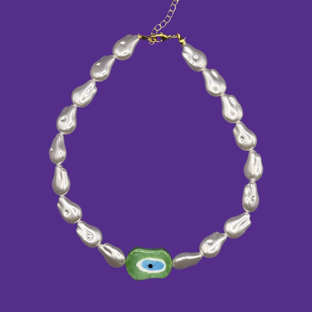 Pearl Eye Choker